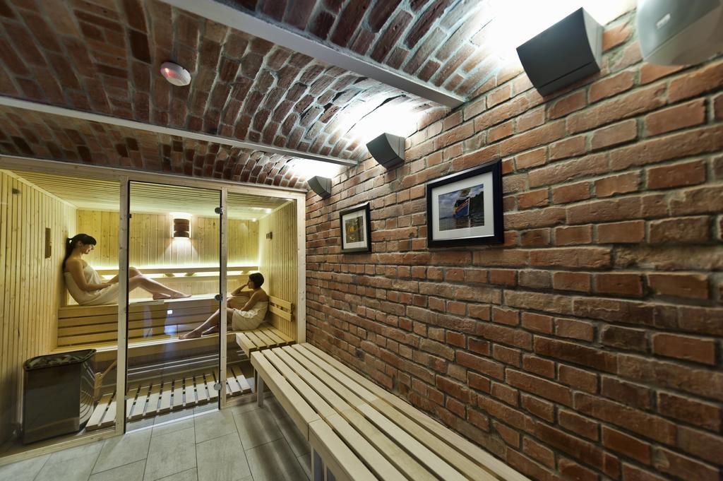 Hotel Fado Spa & Restaurant Swidnica  Exterior photo